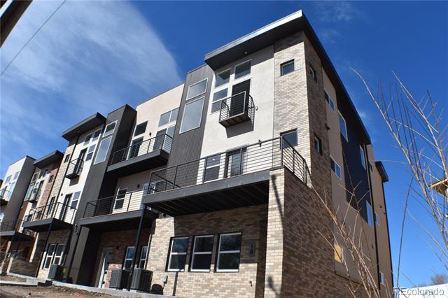18 E St Elmo Ave in Colorado Springs, CO - Building Photo - Building Photo