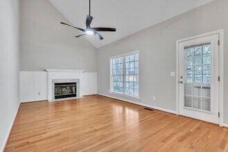 22 Summercrest Cir in Simpsonville, SC - Building Photo - Building Photo