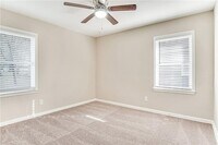 2077 Rosewood Rd photo'