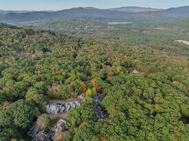 28 Condo Rd in Campton, NH - Building Photo