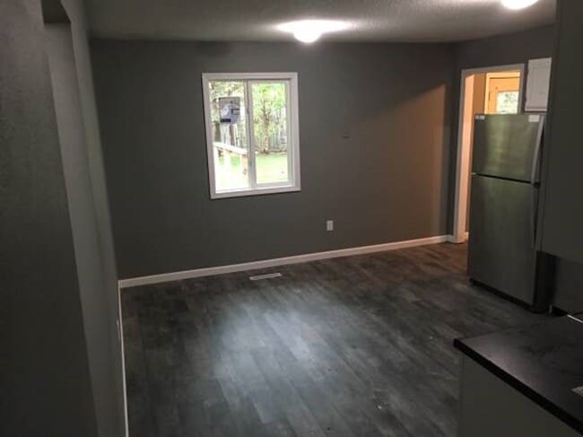 1002 Graceland Ave in Perry, IA - Foto de edificio - Building Photo