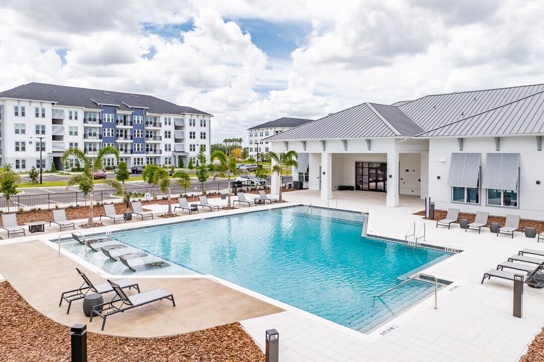 Madison Watergrass in Wesley Chapel, FL - Foto de edificio