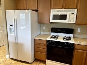 1320 Anita Ct in Orland, CA - Building Photo - Building Photo