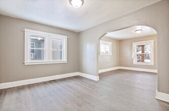 2004 Sheridan Ave in Saginaw, MI - Building Photo - Building Photo