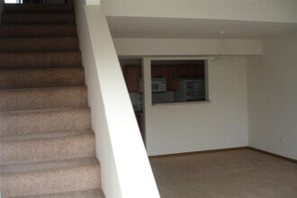 5801 Canaveral Dr in Columbia, MO - Building Photo - Building Photo