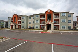The Heights on Parmer in Austin, TX - Building Photo - Building Photo