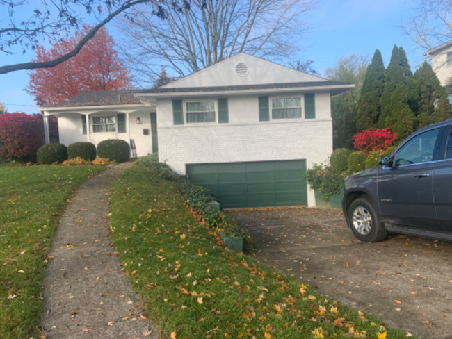 property at 2671 Montcalm Rd