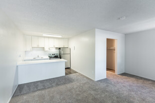 Lion Villas Apartments