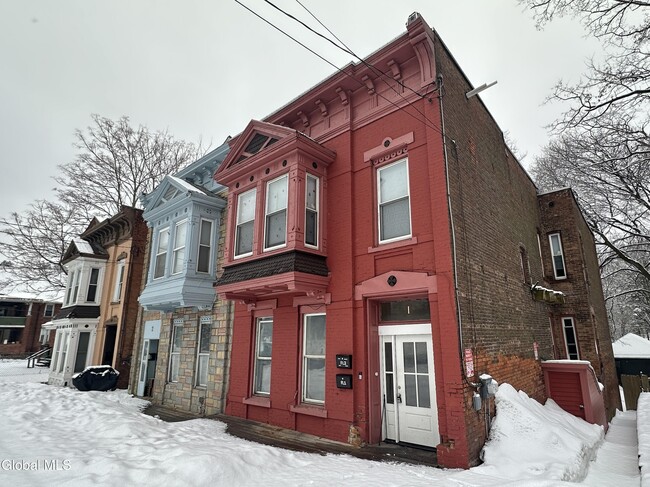 1 Pawling Ave in Troy, NY - Building Photo - Building Photo
