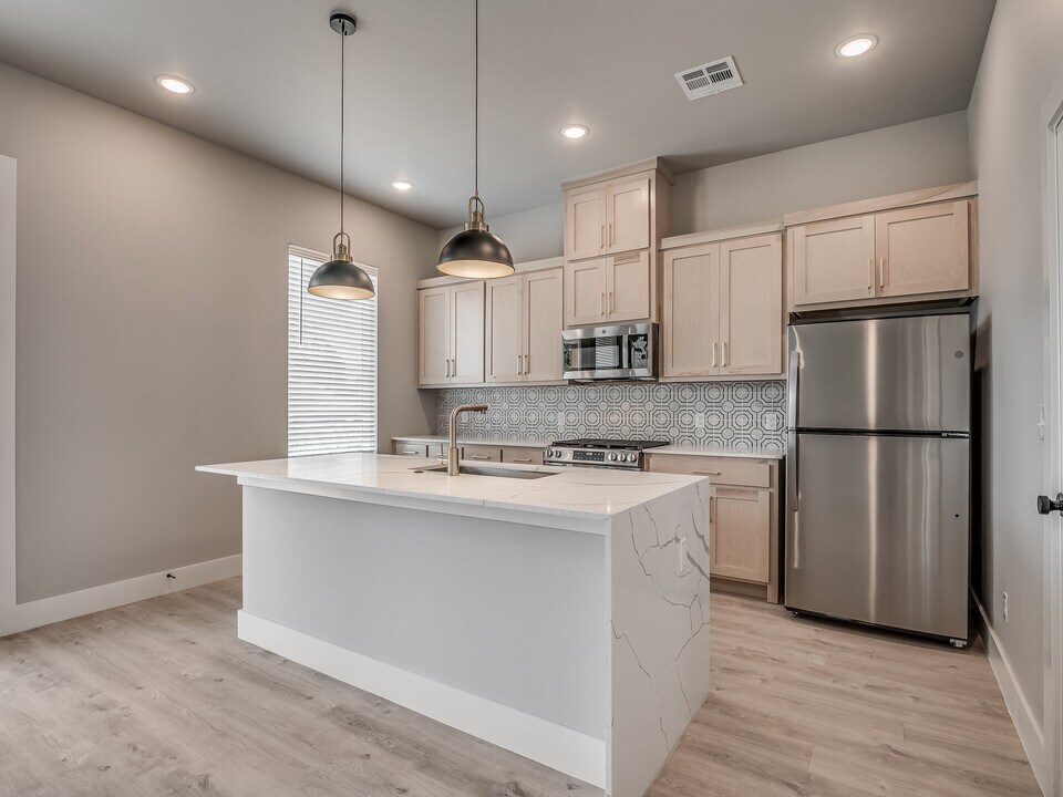 11329 N Blackwelder Ave in Oklahoma City, OK - Building Photo