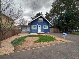 6809 SE Drew St in Milwaukie, OR - Building Photo
