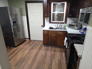 465 Randolph Ave in Clarksville, IN - Foto de edificio - Building Photo