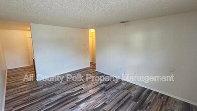 1516 Moonlite Dr in Lakeland, FL - Building Photo - Building Photo
