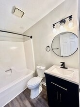 706 Roberta Drive in Rossville, GA - Building Photo - Interior Photo