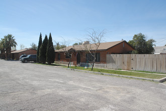 3526 E Water St in Tucson, AZ - Building Photo - Building Photo