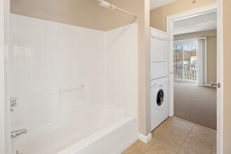 108 California Ave in Quincy, MA - Building Photo - Building Photo