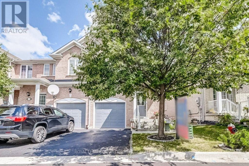 173 Tom Taylor Crescent in Newmarket, ON - Building Photo