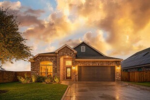 5318 Madeline Grace Dr in Brookshire, TX - Building Photo