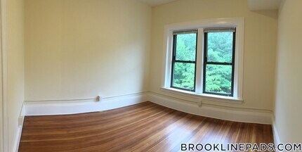 1463 Beacon St in Brookline, MA - Building Photo - Building Photo
