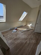 75 Loomis St in Burlington, VT - Building Photo - Building Photo