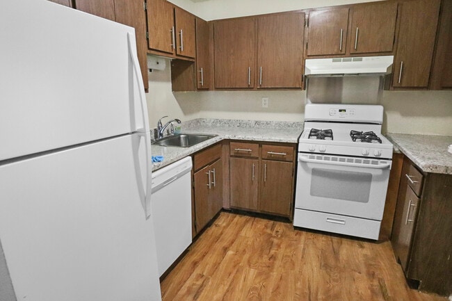 Ravine Woods Apartments