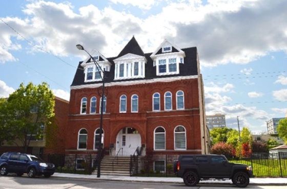 Unity Hall in Chicago, IL - Building Photo