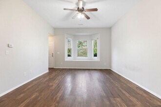 1297 Hillcrest Pl in Branson, MO - Building Photo - Building Photo