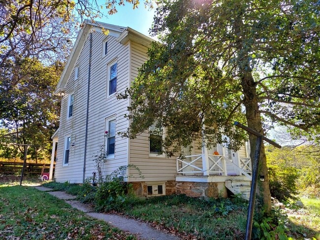 180 Kendale Rd in Red Lion, PA - Building Photo - Building Photo