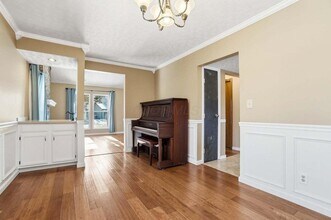 1986 Sutter Pkwy in Dublin, OH - Building Photo - Building Photo