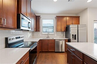 6256 Hillandale Dr in Lithonia, GA - Building Photo - Building Photo