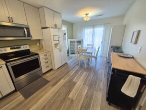 40 Nicole Dr in Independence, KY - Foto de edificio - Building Photo