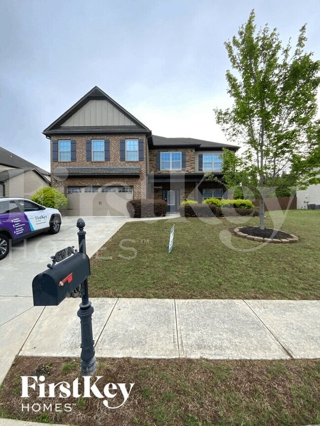 property at 2616 Holden Spring Dr