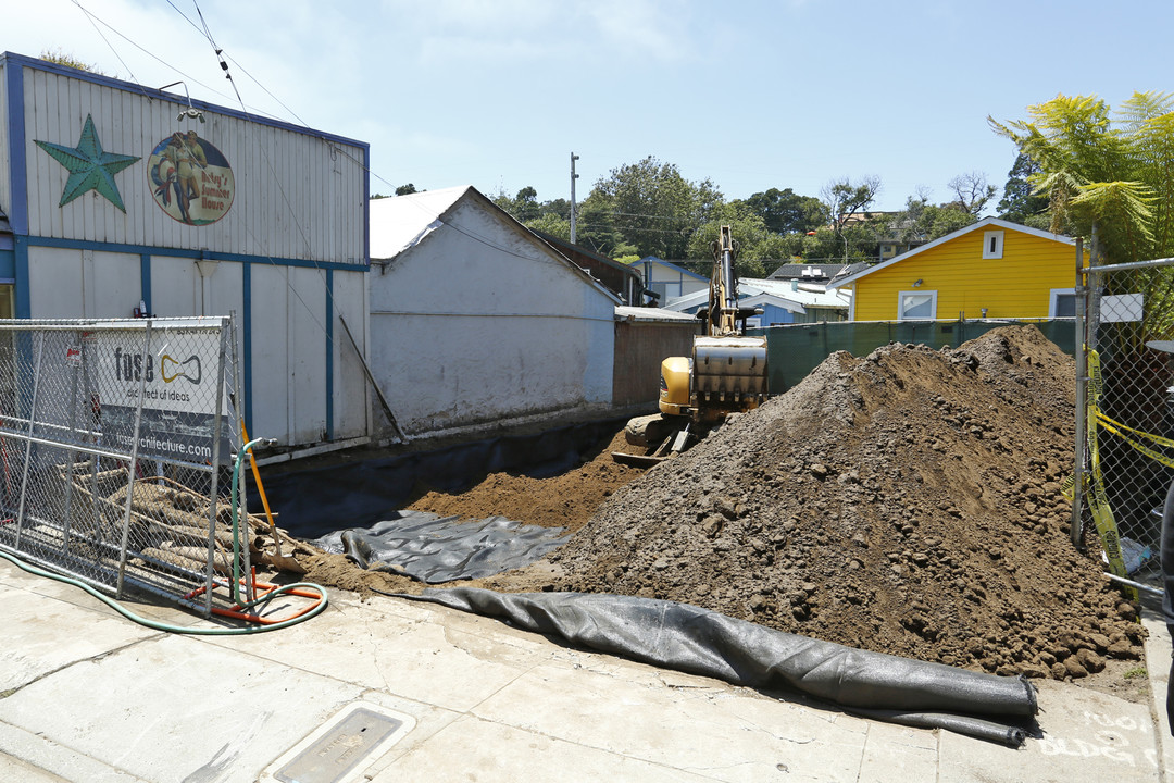 419 Capitola Ave in Capitola, CA - Building Photo