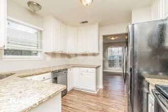 7801 Park Ln in Rowlett, TX - Building Photo - Building Photo
