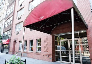160 W 22nd St in New York, NY - Building Photo - Building Photo