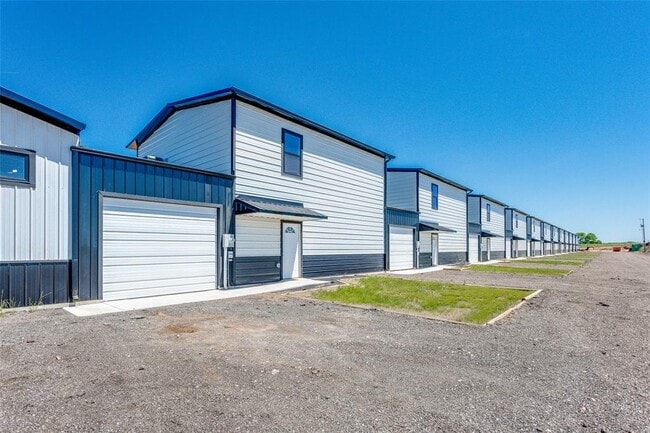 12571 US-77 in Lexington, OK - Building Photo - Building Photo