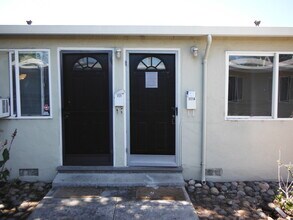 3213 Alma St, Unit A in Palo Alto, CA - Building Photo - Building Photo