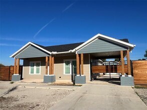 615 Luxton St in Fort Worth, TX - Building Photo - Building Photo