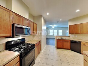 4823 Dappled Grove Trl in Humble, TX - Building Photo - Building Photo
