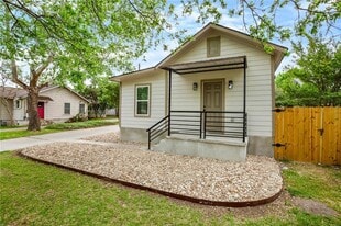 5405 Joe Sayers Ave in Austin, TX - Building Photo