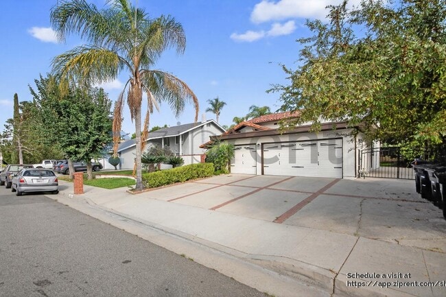 353 S Heatherstone St in Orange, CA - Building Photo - Building Photo