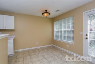 1420 Spring Hill Run in Lithonia, GA - Building Photo - Building Photo