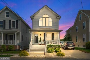 18 Wilkins Ave in Haddonfield, NJ - Building Photo