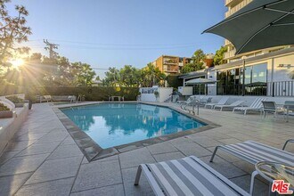 8787 Shoreham Dr, Unit 508/509 in West Hollywood, CA - Building Photo - Building Photo
