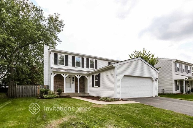677 Shining Water Dr in Carol Stream, IL - Foto de edificio - Building Photo