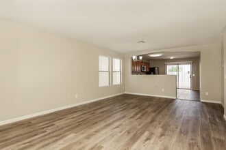 9650 W Payson Rd in Tolleson, AZ - Foto de edificio - Building Photo