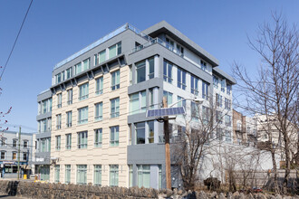 502 Palisade Ave in Jersey City, NJ - Building Photo - Building Photo