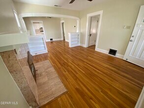 405 E Robinson Ave in El Paso, TX - Building Photo - Building Photo