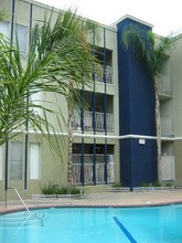 Wellesley Court Apartments in Monrovia, CA - Building Photo - Building Photo