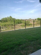 9008 Bison Creek Dr in Fort Worth, TX - Building Photo - Building Photo